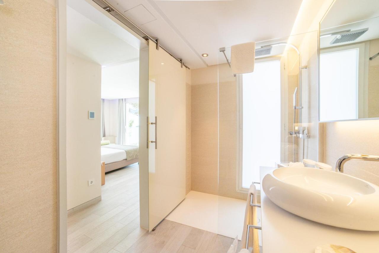 Deluxe Suite Sea View,1002592137:JPEG