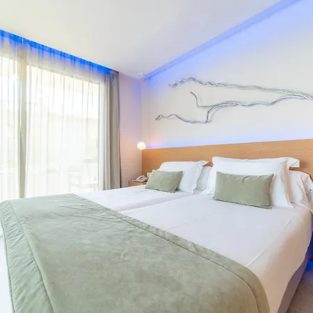 Melbeach Hotel & Spa - Adults Only-2